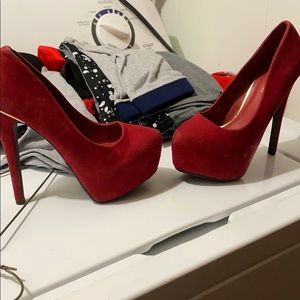 Red heels some scruffs,